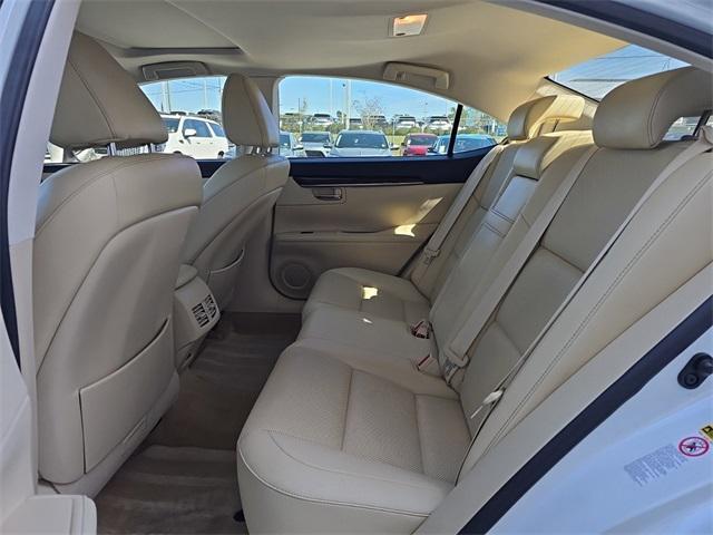 used 2015 Lexus ES 350 car, priced at $14,711