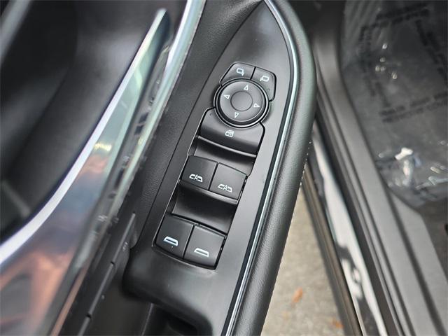 used 2023 Buick Envision car, priced at $26,805