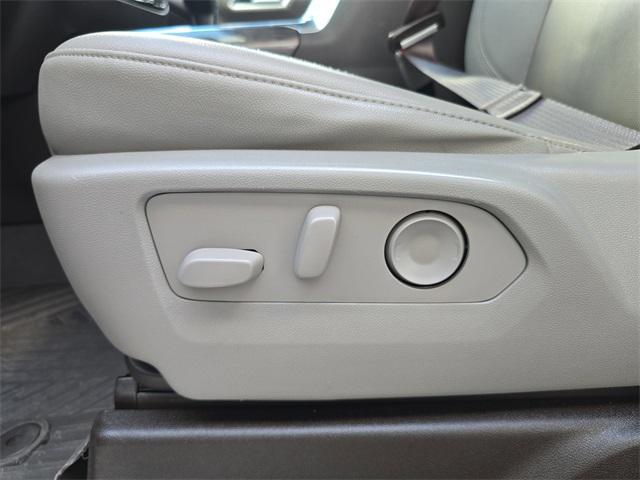 used 2022 Chevrolet Silverado 1500 car, priced at $40,499