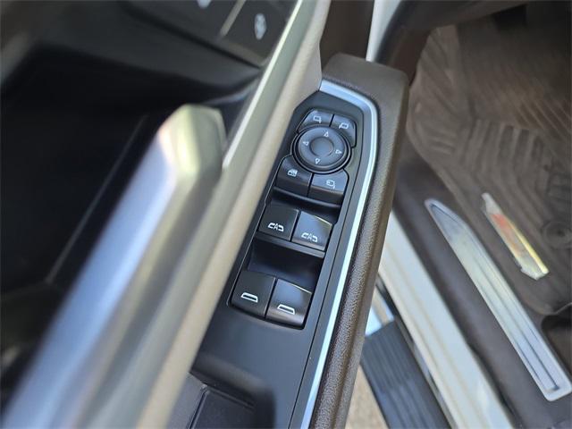 used 2022 Chevrolet Silverado 1500 car, priced at $40,499
