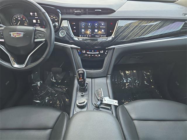 used 2023 Cadillac XT6 car, priced at $38,995