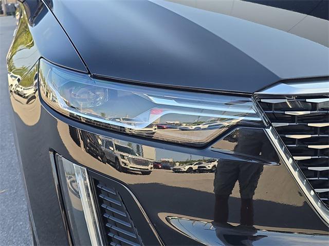 used 2023 Cadillac XT6 car, priced at $38,995