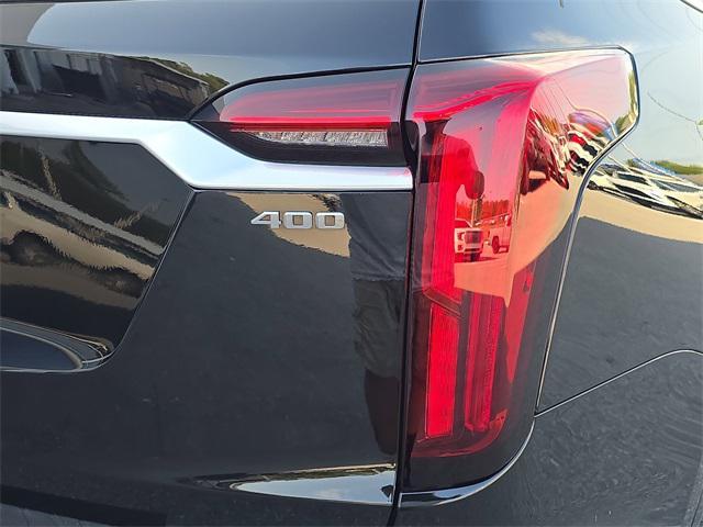 used 2023 Cadillac XT6 car, priced at $38,995