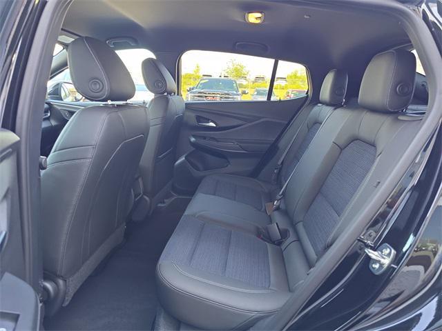 new 2025 Buick Envista car, priced at $25,535