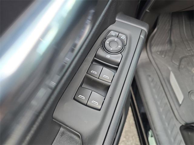 new 2026 GMC Sierra 1500 car, priced at $43,226