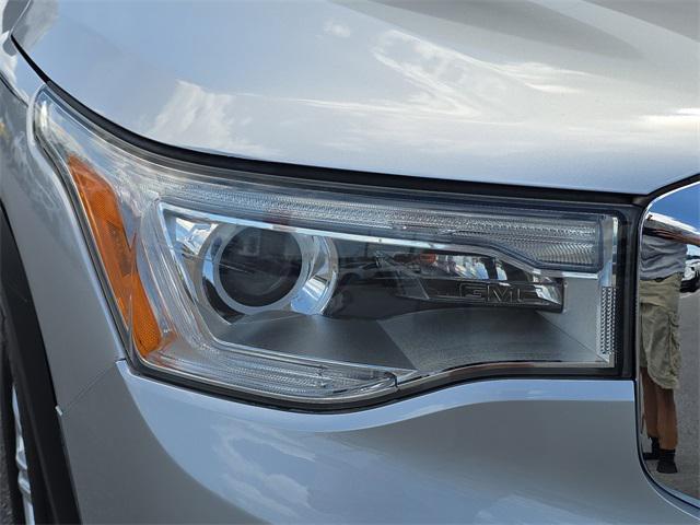 used 2019 GMC Acadia car, priced at $18,999