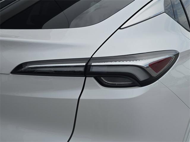 new 2025 Buick Envista car, priced at $30,648