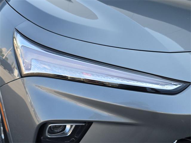 new 2025 Buick Envista car, priced at $29,993