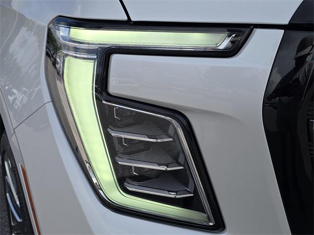 new 2025 GMC Yukon XL car, priced at $107,085
