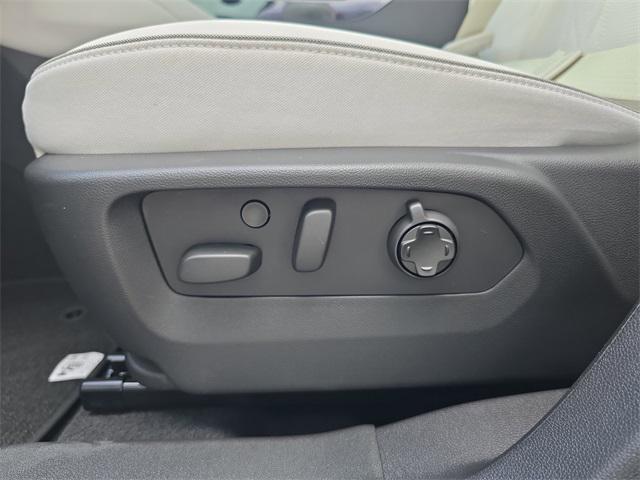 new 2025 Buick Envision car, priced at $45,179