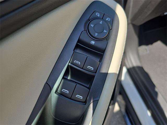 new 2025 Buick Encore GX car, priced at $26,080