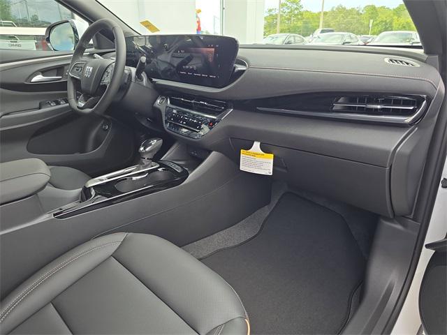 new 2025 Buick Envista car, priced at $29,360
