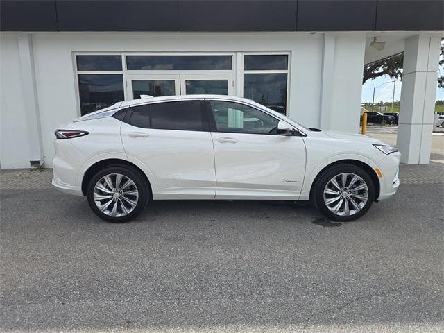 new 2025 Buick Envista car, priced at $29,360
