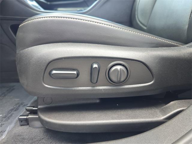 used 2023 GMC Acadia car, priced at $24,490