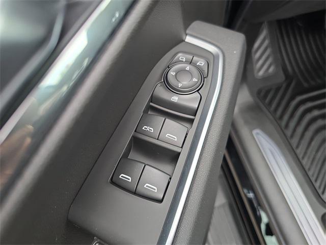 new 2025 GMC Sierra 1500 car, priced at $49,832