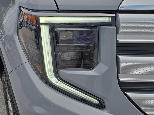new 2025 GMC Sierra 1500 car, priced at $55,753