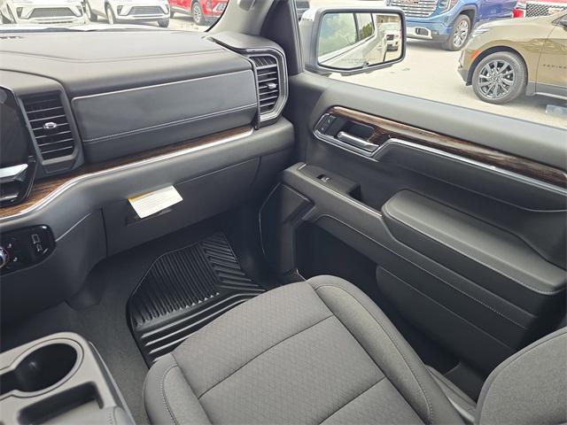 new 2025 GMC Sierra 1500 car, priced at $55,753