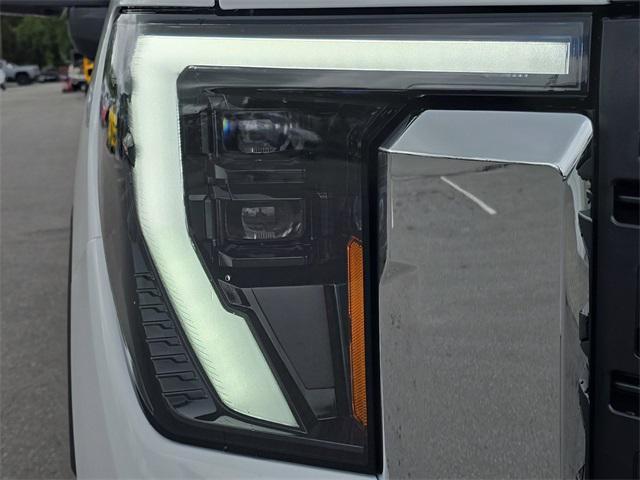 new 2024 GMC Sierra 2500 car, priced at $55,540