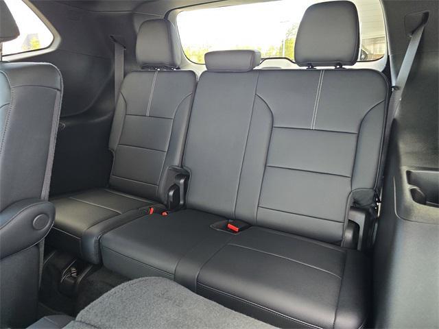 new 2025 GMC Acadia car, priced at $42,947