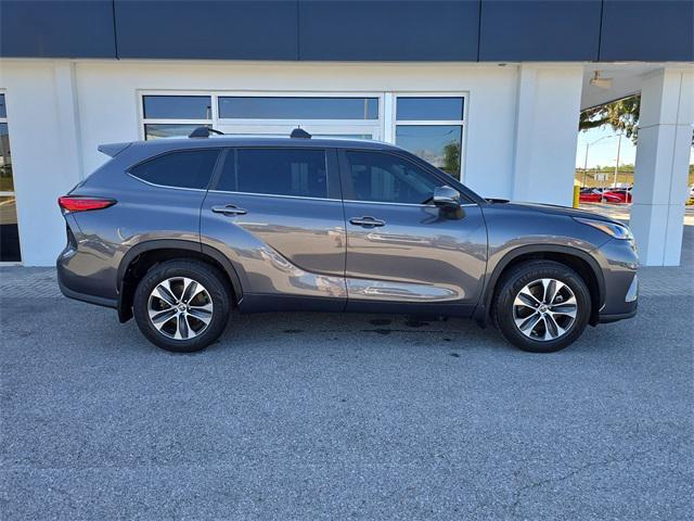 used 2023 Toyota Highlander car, priced at $31,775