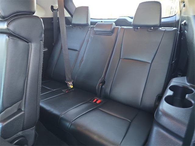 used 2023 Toyota Highlander car, priced at $31,775