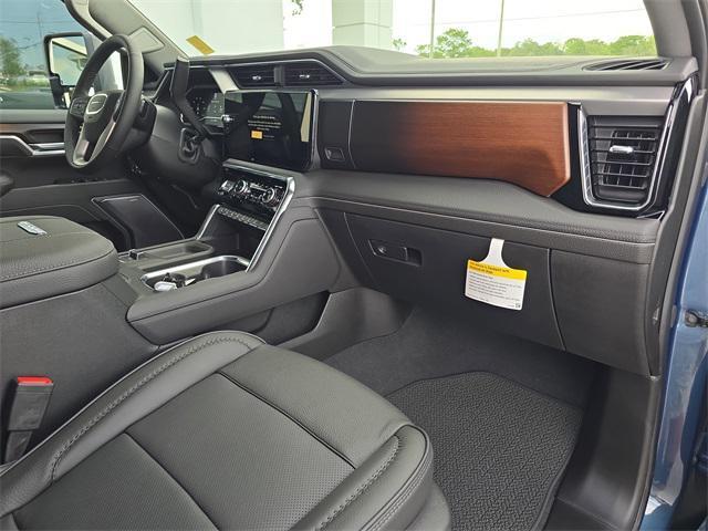 new 2025 GMC Sierra 2500 car, priced at $84,577