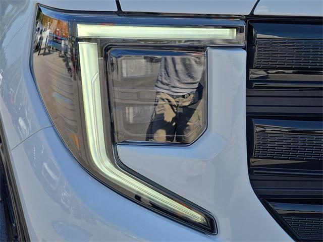 new 2025 GMC Sierra 1500 car, priced at $48,895