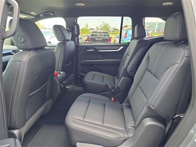 new 2025 GMC Acadia car, priced at $49,524