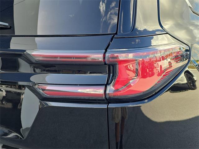 used 2025 GMC Acadia car, priced at $36,728