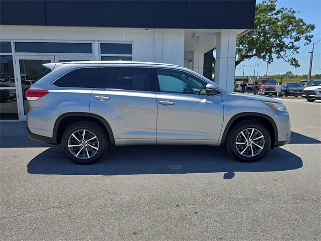 used 2018 Toyota Highlander car, priced at $24,997