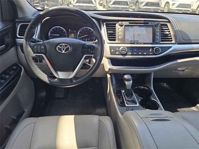 used 2018 Toyota Highlander car, priced at $24,997