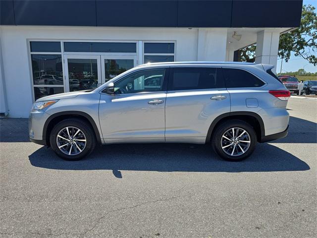 used 2018 Toyota Highlander car, priced at $24,997