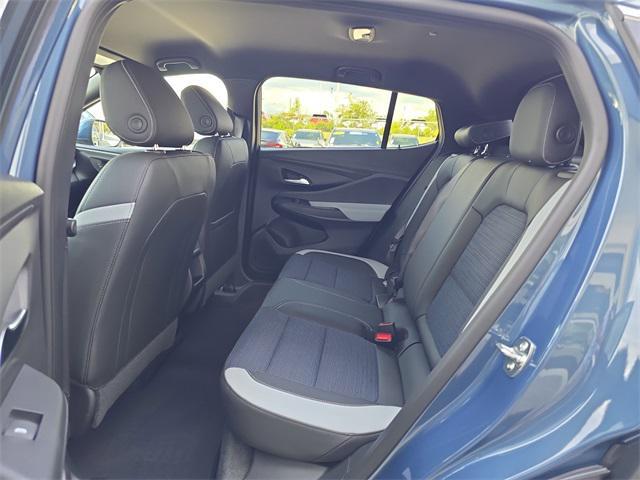 new 2025 Buick Envista car, priced at $25,323