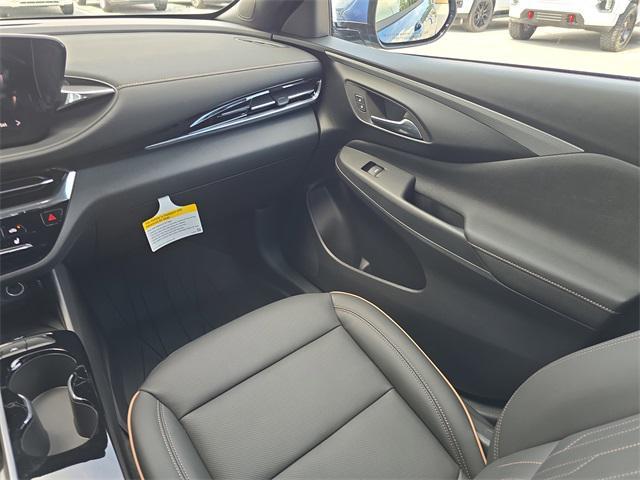new 2025 Buick Envista car, priced at $30,346