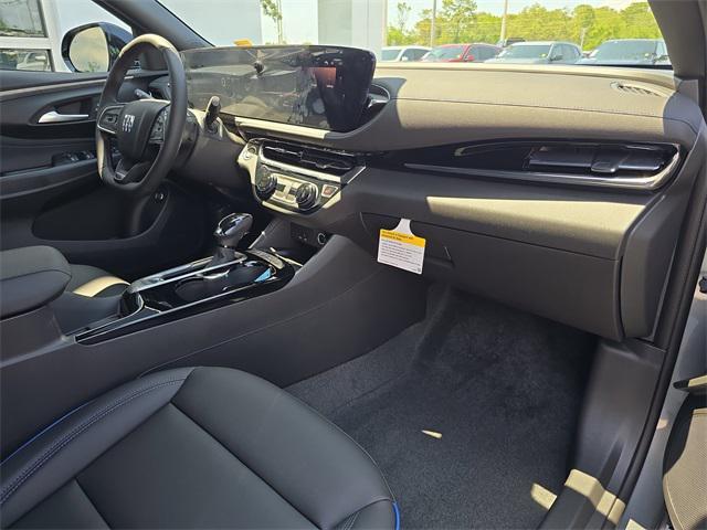 new 2025 Buick Envista car, priced at $28,175