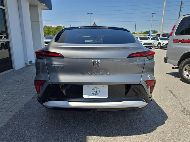 new 2025 Buick Envista car, priced at $28,175