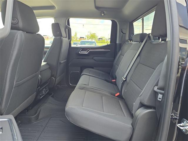 new 2026 GMC Sierra 1500 car, priced at $47,601