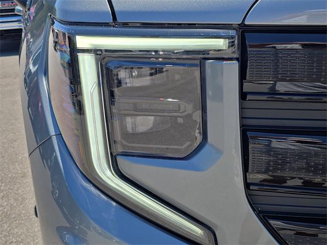 new 2025 GMC Sierra 1500 car, priced at $52,385