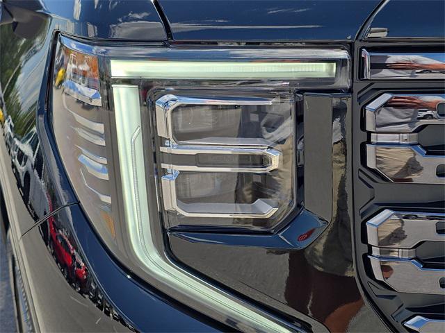 new 2025 GMC Sierra 1500 car, priced at $75,836