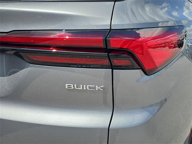 new 2025 Buick Enclave car, priced at $50,980