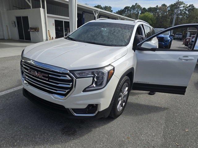 used 2022 GMC Terrain car, priced at $22,997