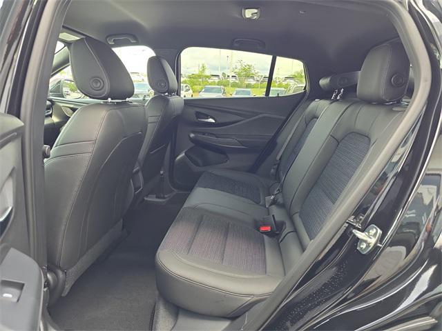 new 2025 Buick Envista car, priced at $24,142