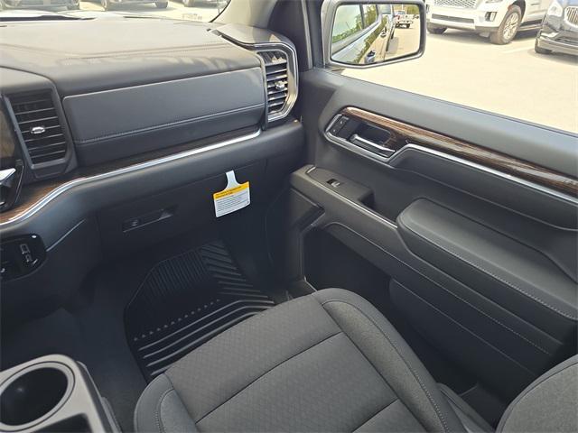 new 2025 GMC Sierra 1500 car, priced at $49,390