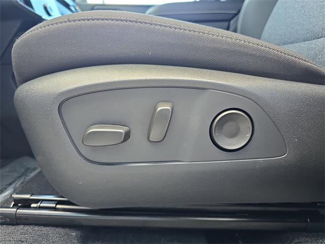 used 2025 GMC Acadia car, priced at $35,977