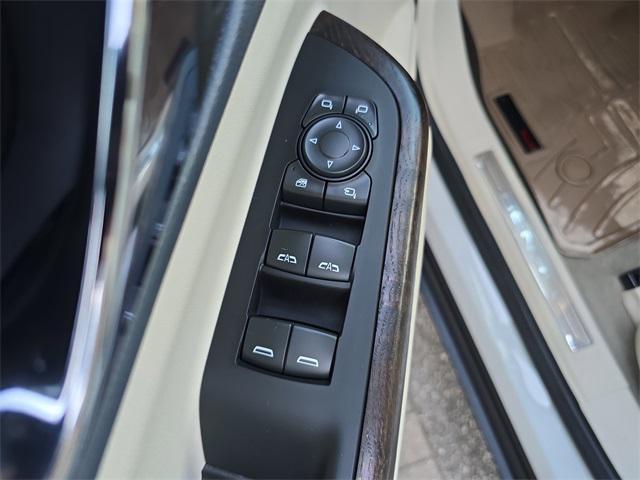 used 2022 GMC Acadia car, priced at $33,997