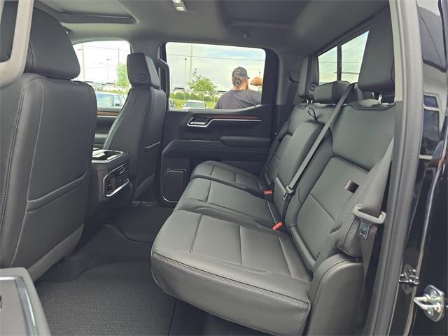 new 2025 GMC Sierra 1500 car, priced at $74,318