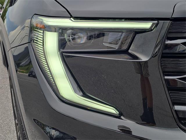 used 2024 GMC Acadia car, priced at $40,995