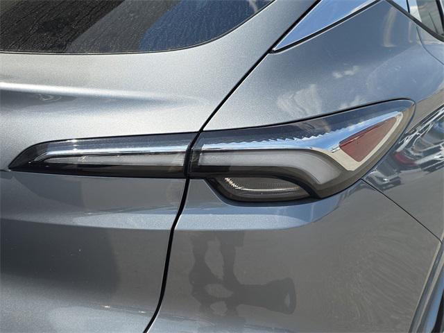new 2025 Buick Envista car, priced at $29,535