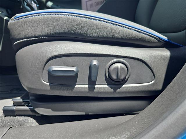 new 2025 Buick Encore GX car, priced at $28,189