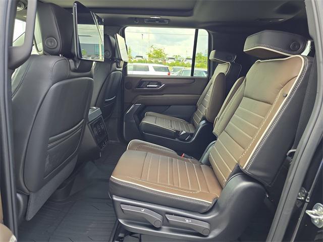 new 2025 GMC Yukon XL car, priced at $109,979
